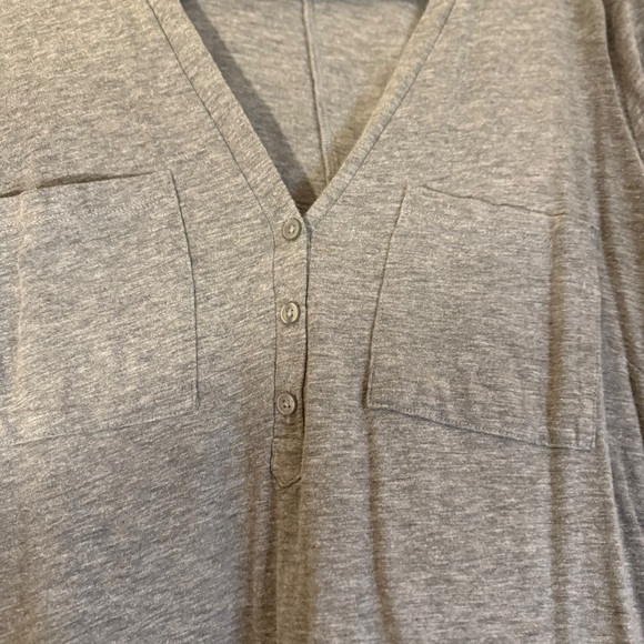 Torrid Vintage Slub V Neck 3/4 Sleeve Top Lot of 3- Size 2 - Picture 4 of 8